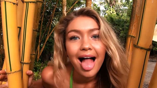 gigi-hadid-tongue-face_0.jpg